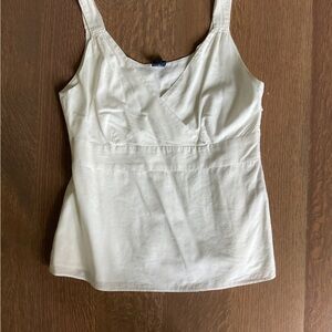 White Sleeveless Top Gap size small